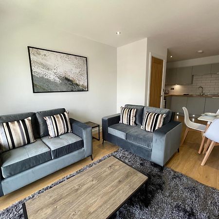 Stylish And Modern 2Br Apartment With Parking Sheffield Exterior foto